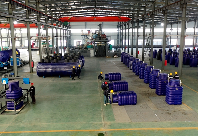 巖康塑業車間展示